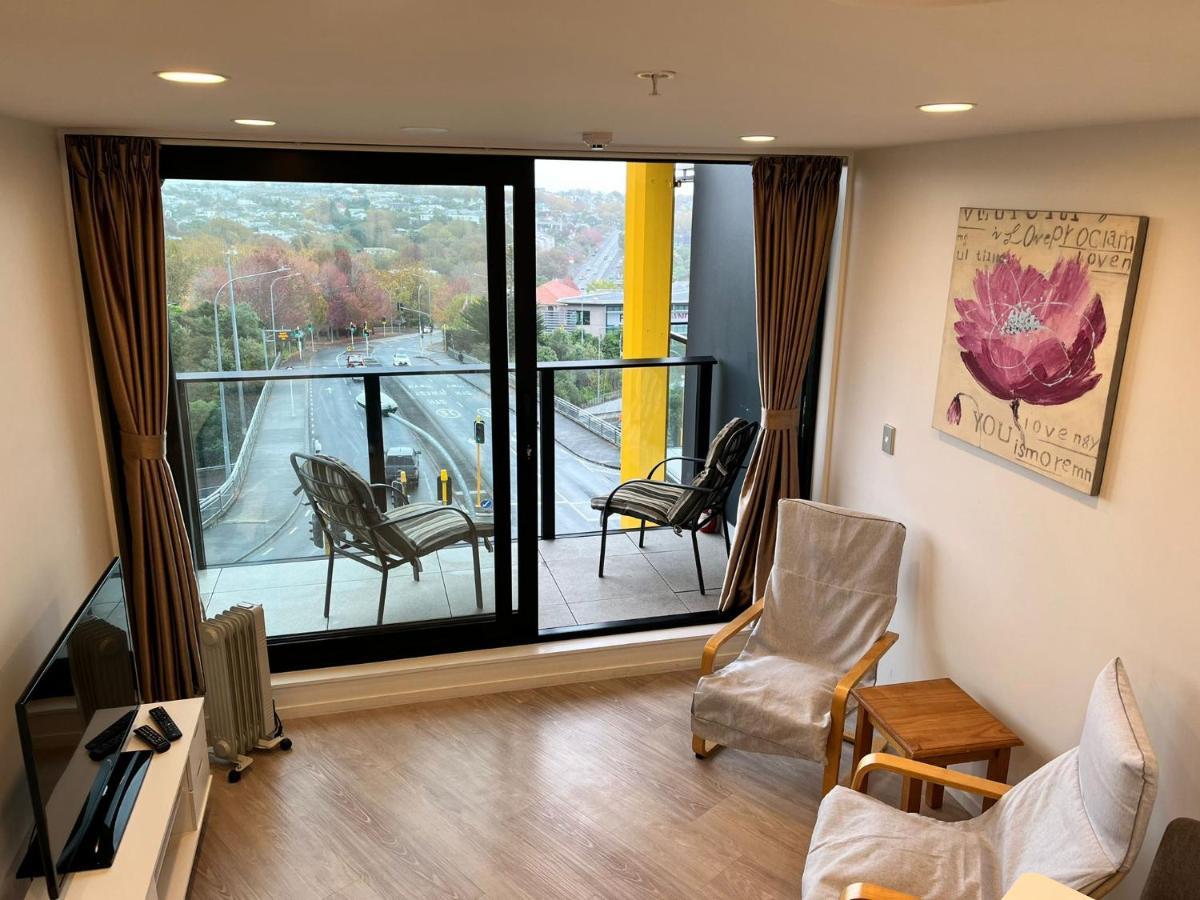 Free Wifi!! Spacious 1-Bedroom Apt, Auckland Cbd Kültér fotó